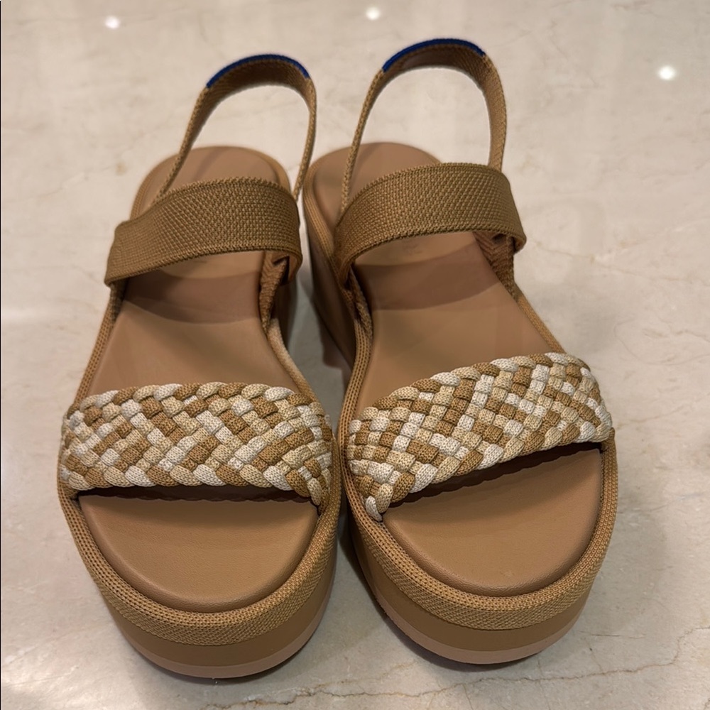Stylish Tan and Cream Women's Sandals